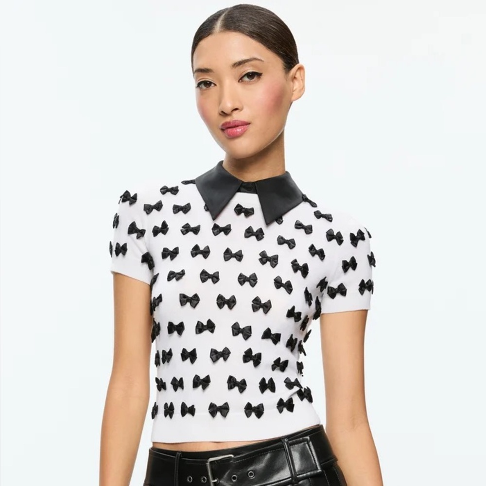 Alice + Olivia Ciara Pullover